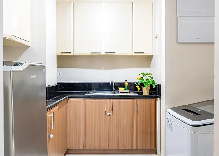 Appartement Near Airport Naia T3 *